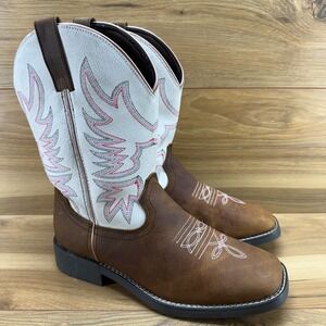 Shyanne Western Big Girls boots 7 D brown Square Toe Cowgirl